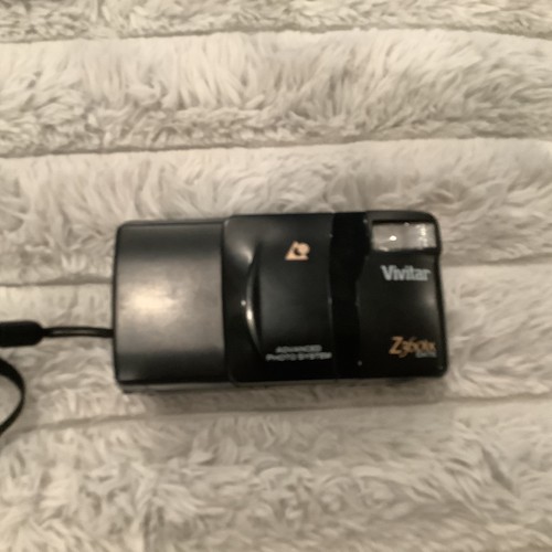 Vintage Vivitar Z360 IX Camera with case and film and manual used need batteries - Picture 3 of 15