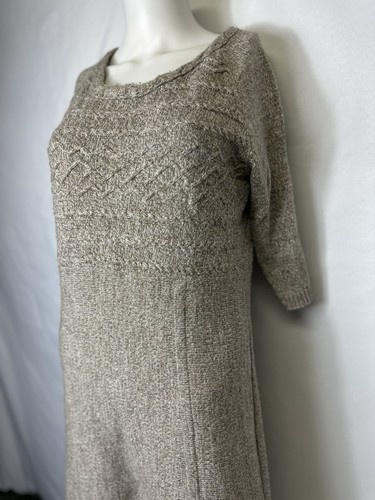 VINTAGE CHADWICKS OF BOSTON BRAND SIZE MEDIUM TAN SWEATER DRESS - Picture 4 of 6