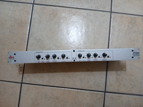 DBX 223XS Stereo 2-Way/Mono 3-Way with XLR Connectors Crossover