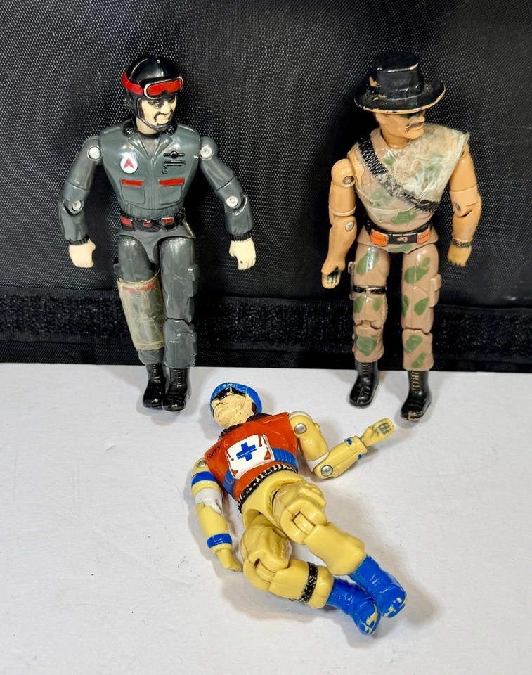 LOTE DE 3 FIGURAS DE ACCIÓN LANARD CORPS VINTAGE AÑOS 80-90 POBRES para PIEZAS o REPARACIÓN Foto 3 de 4