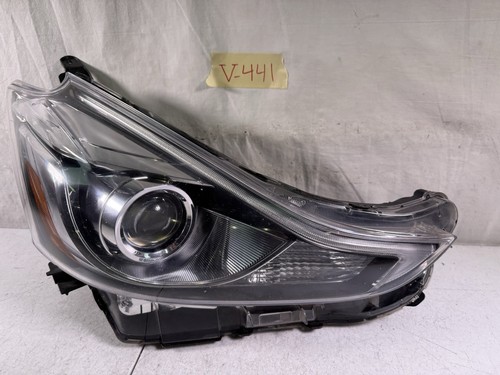 2015 2016 2017 Toyota Prius V HYBRID Passenger Right Side Headlight w/ LED OEM - Picture 4 of 24