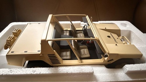 Kyosho Lamborghini Cheetah Khaki 1/18 Limited Edition Rare Off-Roader Model - Picture 3 of 16