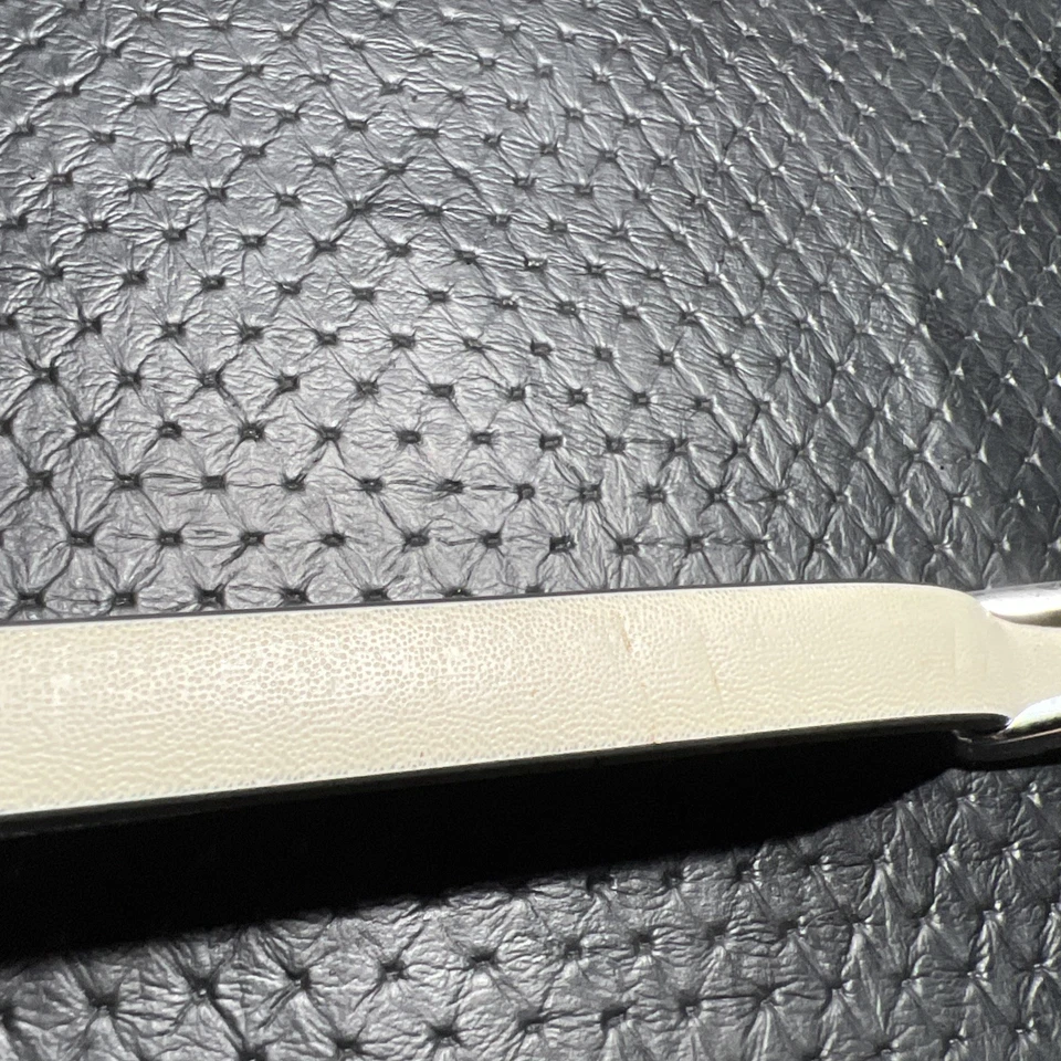 Manija de agarre de techo interior MERCEDES-BENZ S W108 280S A1088100551 1970 Foto 2 de 4