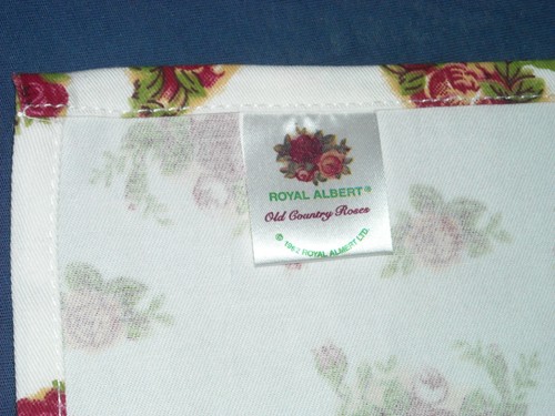 Set of 4 Royal Albert Old Country Roses Cotton Napkins - Bild 2 von 2