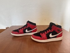 Nike Air Jordan 1 Retro High OG Sneakers per Uomo - Varsity...