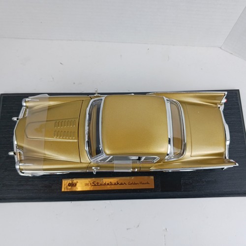 Anson 1957 Studebaker Golden Hawk (1:18) Gold Ivory Diecast New Read - Picture 16 of 16
