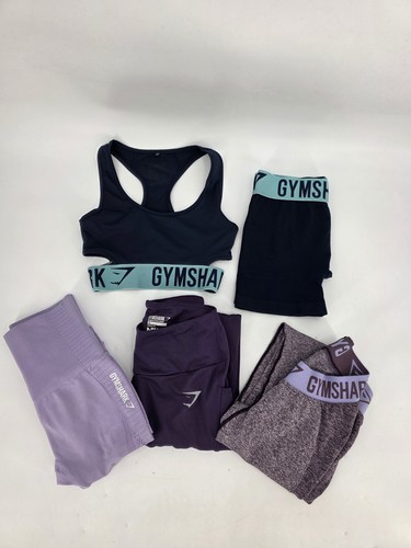 5-teiliges Paket Gymshark 3 Paar Leggings & 1 Set Sport BH & Short Gr. XS - Bild 13 von 15