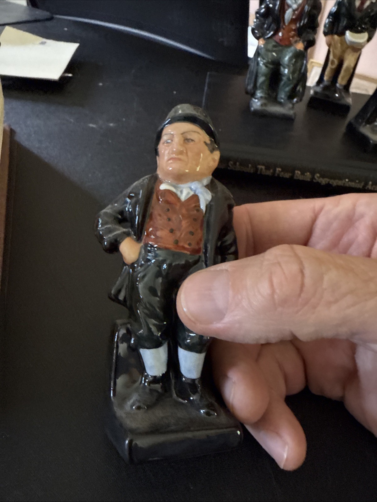 Picture 19 of 24