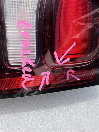 2020-2023 RAM 2500 3500 TAILLIGHT OEM LEFT DRIVER SIDE WITH BLIND SPOT GENUINE - Picture 3 of 7