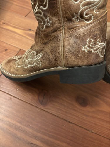 SHYANNE MÄDCHEN KLEINE LASY BLUMEN BESTICKT WESTERNSTIEFEL - ECKIGE SPITZE Gr. 13 - Bild 7 von 23