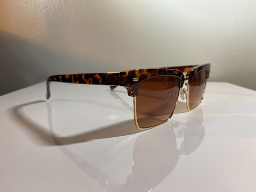 Sonnenbrille Unisex, Schildpatt & goldfarbenes Drahtgestell mit braunen Gläsern mit Farbverlauf. - Bild 3 von 4