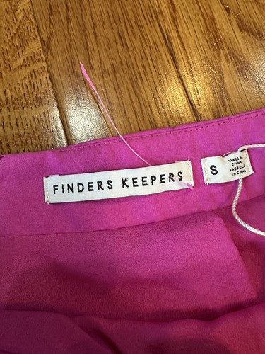 Finders Keepers Earthly Treasures Hot Pink Knitted Hot Pink Mini Skirt NWT - Picture 2 of 7