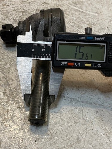 2 Quantity of Spicer 401-1081B Steering Tie Rod Ends 2692222 (2 Quantity) - Picture 4 of 6