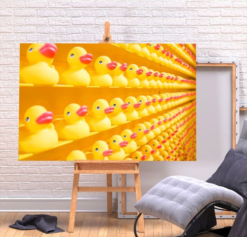 VIBRACIONES AMARILLAS 8 - LONA ENMARCADA PROFUNDA PAPEL DE IMAGEN DE PARED - PATOS DE GOMA - Imagen 7 de 17