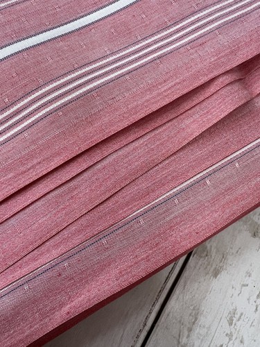 Pink & White Stripe Fabric 13 Yards 44" Wide Shirting Polyester Blend Directiona - Picture 3 of 4