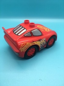 LEGO Duplo 10857 Pixar Cars Luigi & Lightning McQueen Piston Cup Race