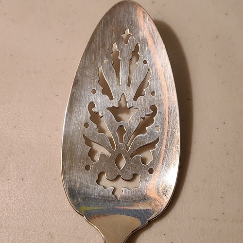 Oneida Community 9-1/2” Tudor Plate Queen Bess Pie Cake Server Circa 1946 - Picture 3 of 7