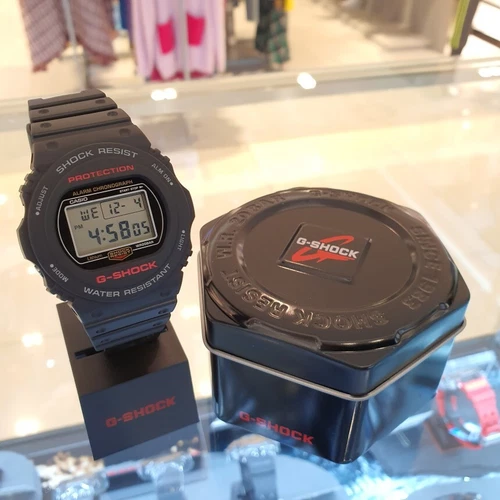 Casio G-Shock DW-5750E-1 Resin Strap Men Watch Original New