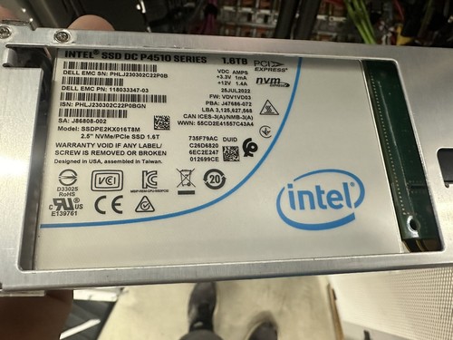 Dell EMC Powermax 8000 Enterprise NVMe Storage Server 376.32GB ( 49x 7.68GB SSD) - Picture 13 of 22