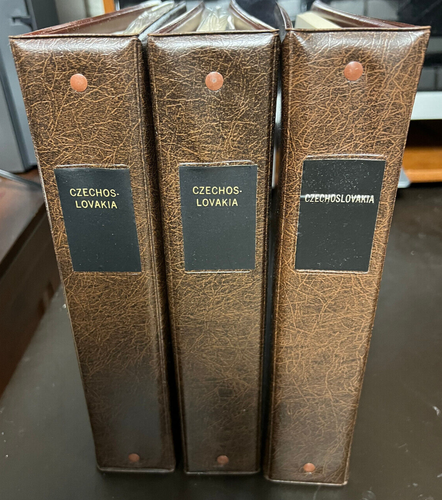 Briefmarkenalbum Tschechoslowakei Kaiserreich, 3 Ordner & 5 Packungen leere Seiten - Bild 1 von 4