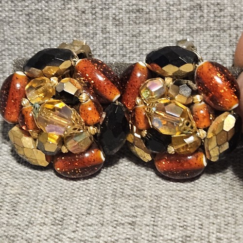 Vintage Beautiful Clip On Earrings Flower Faux Pearl Stones Lot Of 2 Multicolor - Picture 7 of 8