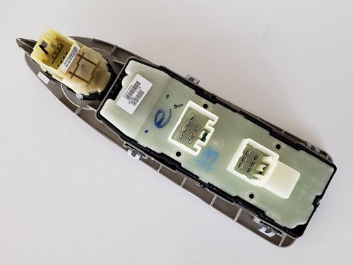 07-10 Chrysler 300 04602780AA Drivers Side Left Master Window Switch OEM - Picture 7 of 7
