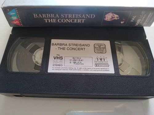 Barbra Streisand The Concert Live At Arrowhead Pond - VHS Cinta Ingles - Imagen 5 de 5