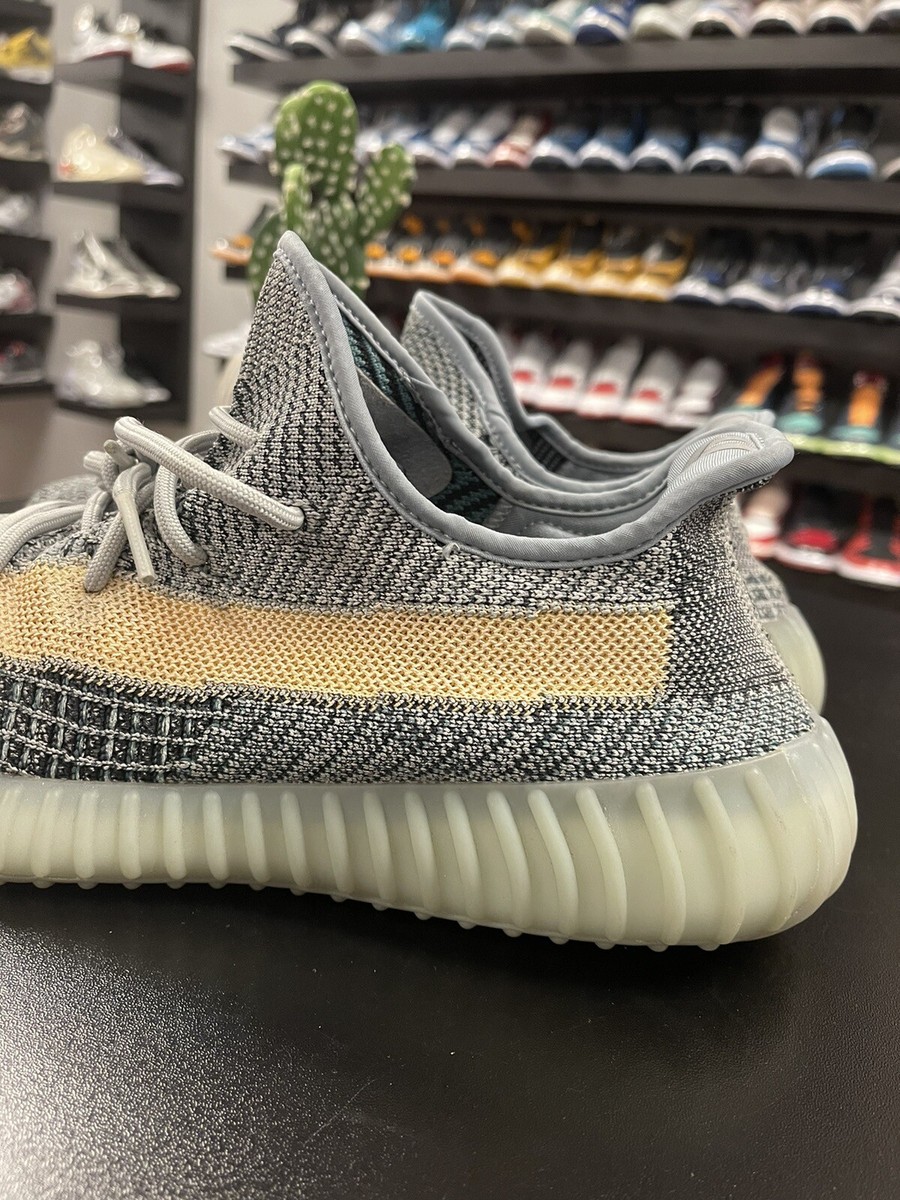 Size 11 - adidas Yeezy Boost 350 v2 Ash Blue 