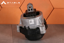 BMW G30 G31 B47 B47B B47D B47F XD5O LEFT ENGINE MOUNT BRACKET 8482771 20 km !!!