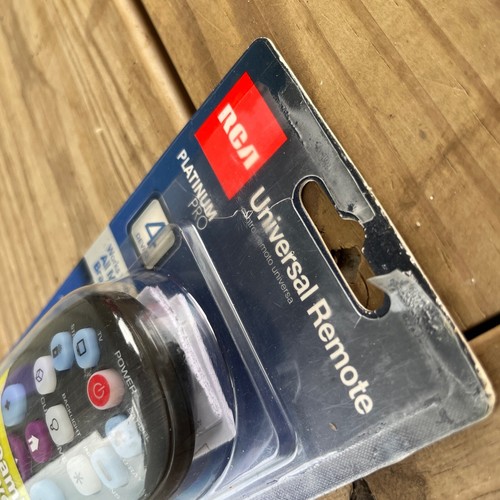 RCA Universal Remote Control - RCR414BHE - New Open Box - Picture 3 of 3