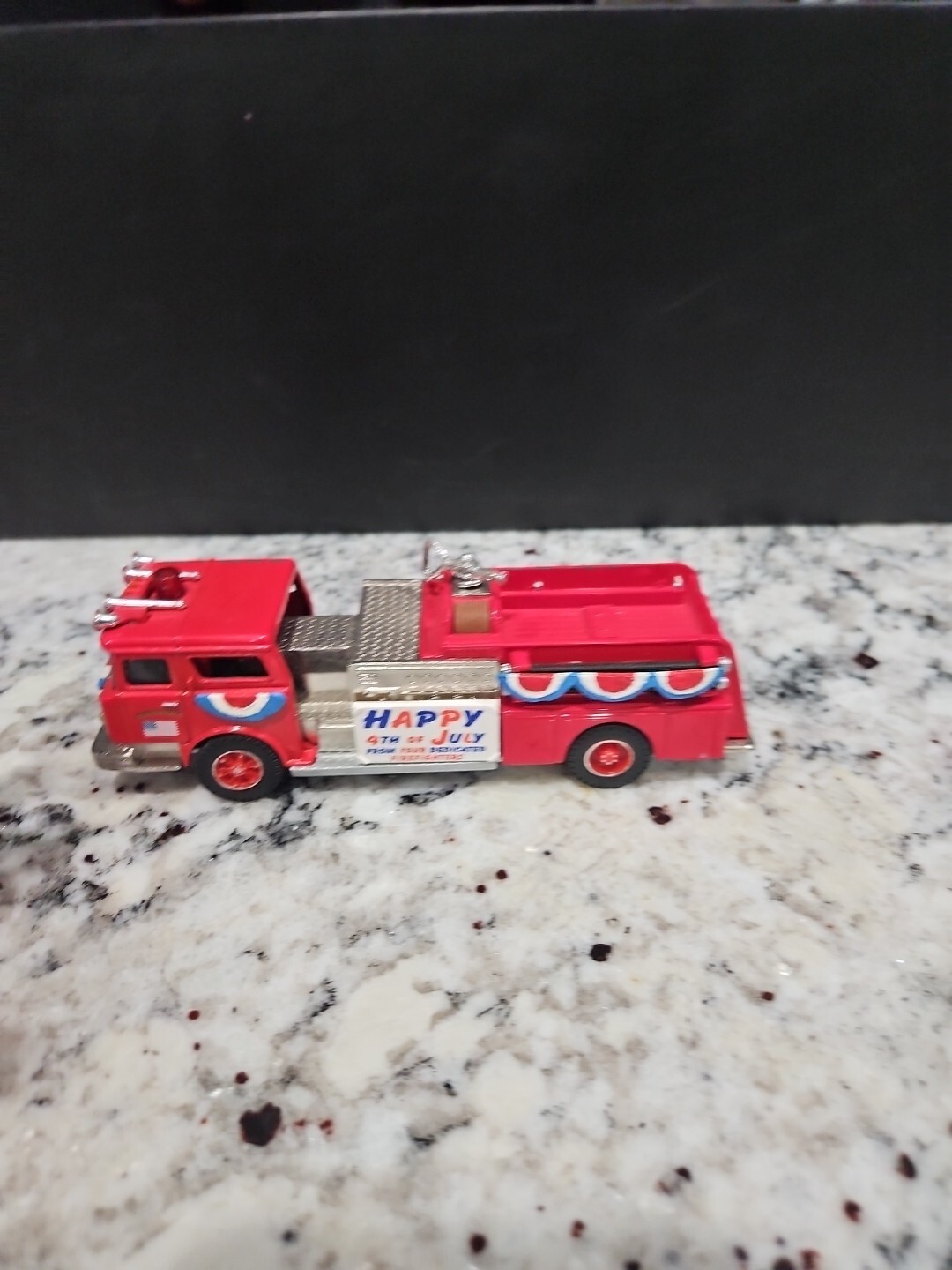 Picture 2 of 4