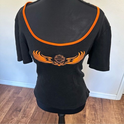 Harley-Davidson Black and Orange Crop Graphic Tee - Foto 1 di 5