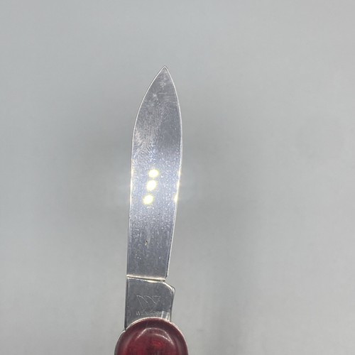 Wenger Highlander Swiss Army Knife - Ruby - Picture 11 of 14