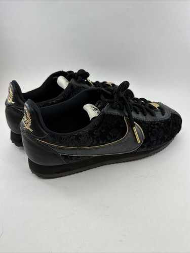 Nike Classic Cortez 72 SE Black Velvet Embossed Royalty Print Women's Size 10 - Picture 7 of 14
