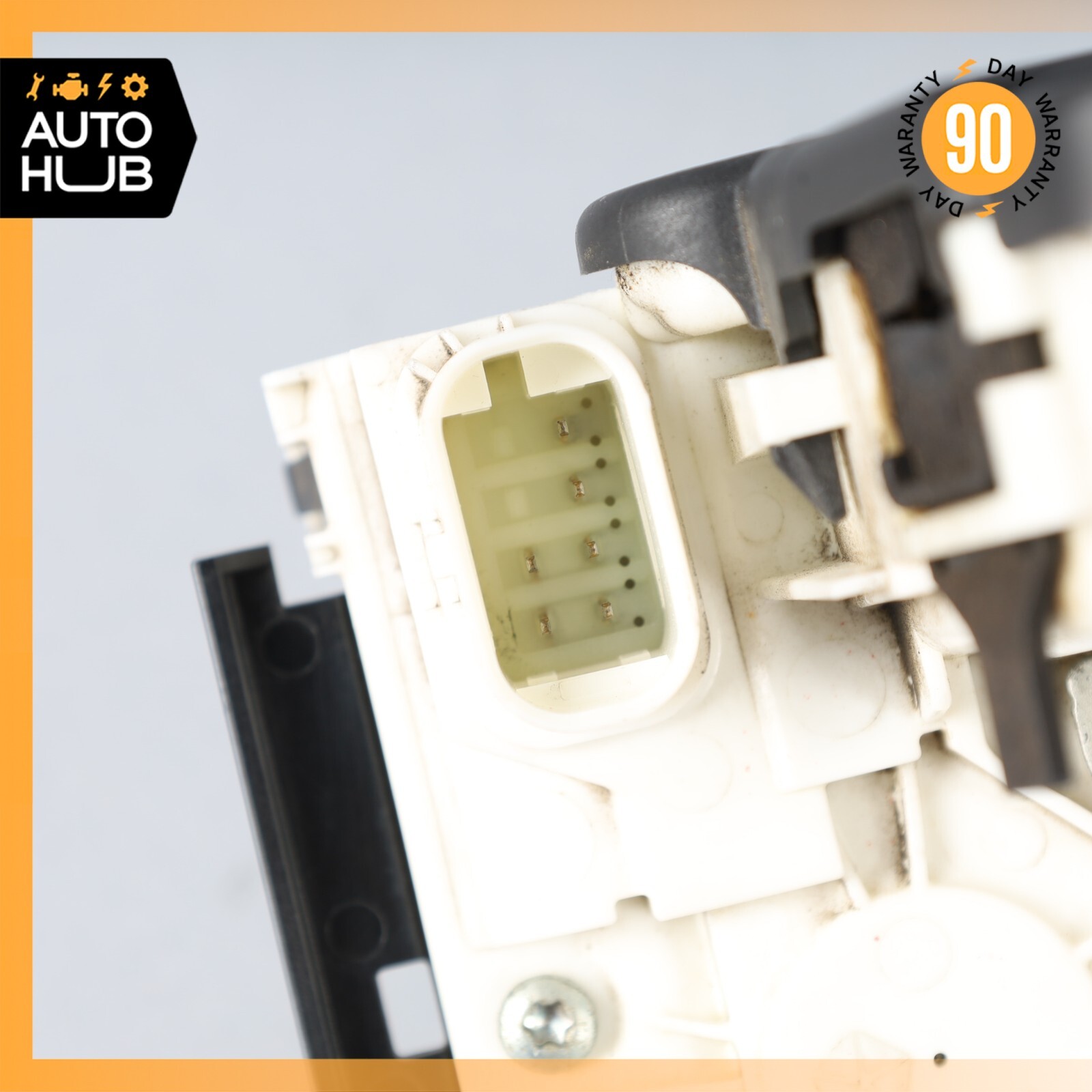 Maserati Quattroporte Ghibli Front Right Side Door Lock Latch Actuator OEM 69k