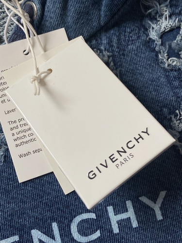GIVENCHY DENIM BLUE DISTRESSED JERSEY HOODIE AGE 10 YEARS RETAIL £355 BNWT - Picture 9 of 10