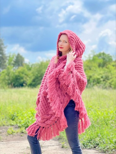 Pink wool poncho sweater cable knit handmade designer wrap sweater SuperTanya - Picture 3 of 10