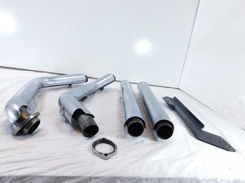 Harley Softail Heritage Classic Vance & Hines Exhaust Pipe System w/ Bracket - Picture 5 of 23