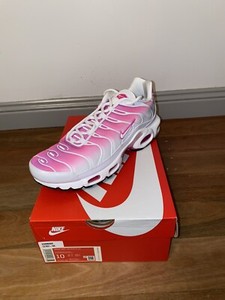 pink fade nike tuned