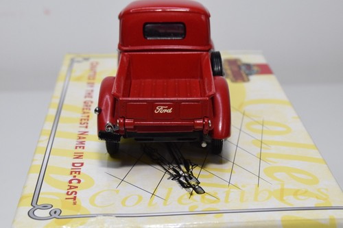 B16 1:43 MATCHBOX AYER YTC03-M 1940 FORD PICKUP PICK UP ROJO SIN USAR, EN CAJA - Imagen 11 de 18