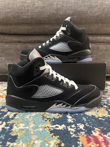 Größe 6Y/7,5W - Nike Air Jordan 5 Retro OG GS "Black Metallic Reimagined" VNDS