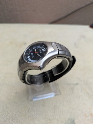 Men's Seiko 5J22-0A90 Kinetic Wrist Watch In Full Working Order And Keeping Time - Picture 13 of 23