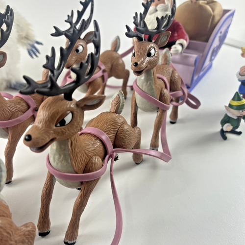 Memory Lane Rudolph das Rentier mit der roten Nase Weihnachtsmannschlitten & Team + Extras - Bild 5 von 24