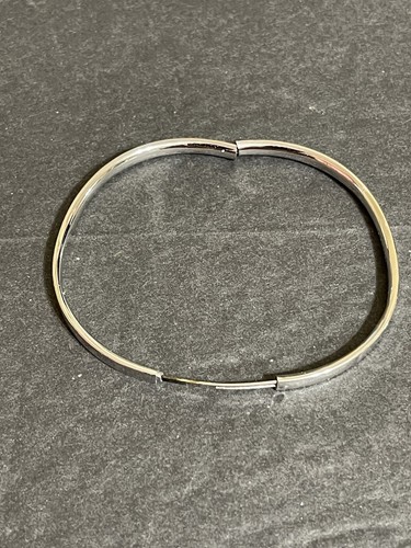 Beautiful Vintage A&Z Sterling Silver Child’s Bangle Bracelet - Picture 5 of 7