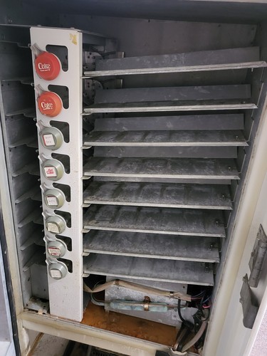 Vintage 1964 Cavalier Coke Machine - Model USS-8-64 - Picture 5 of 6