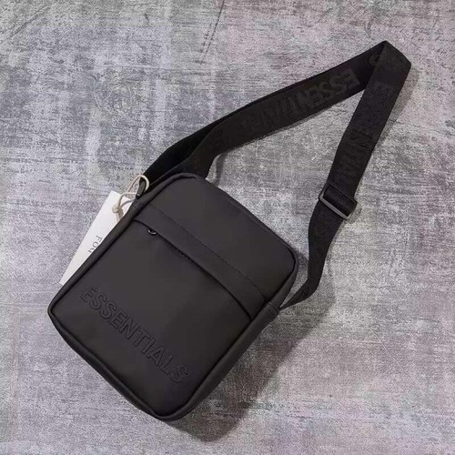 Fog Essentials Shoulder Bag Black Unisex - Picture 5 of 5