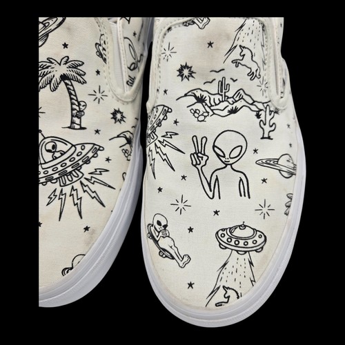 VANS CLASSIC SLIP-ON "UFO - Alien" Men’s 11.5 Women’s 13 White Black - Picture 21 of 21