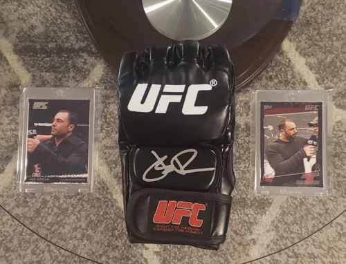JOE ROGAN AUTOGRAPH UFC GLOVE W/ COA + 2009 TOPPS ROUND 1 RC 2010 TOPPS SERIES 4