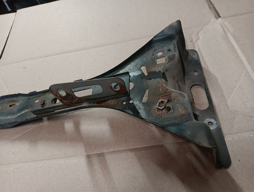 1997-2003 Ford F150 Core Support Center Hood Latch Bracket G65b 88455 I3 - Picture 5 of 6