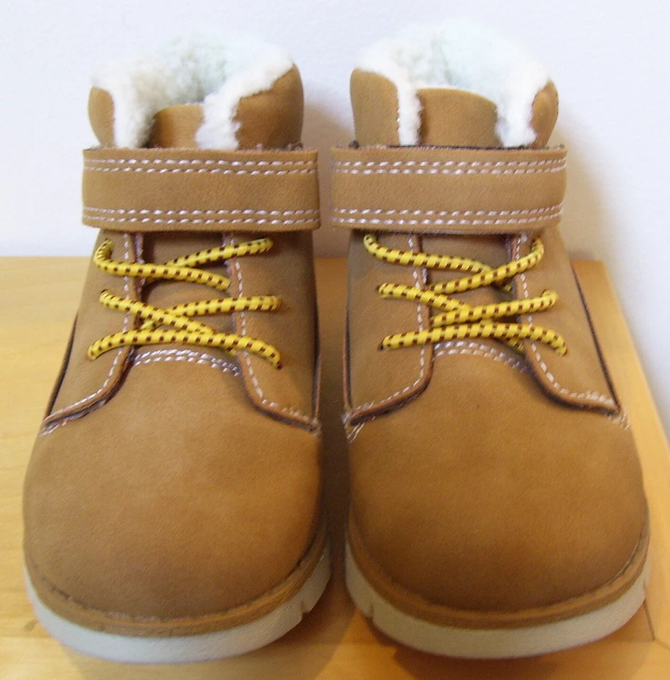 Niños pequeños Oshkosh B'Gosh Tostado JAKO-B Informal Botines Zapatos Talla 7 Foto 2 de 4